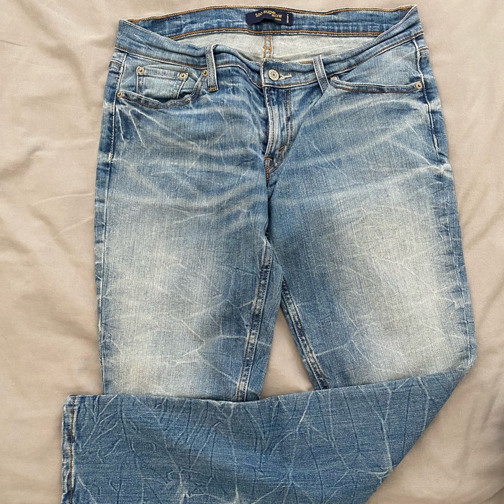 Levi’s low rise size 11 jeans
